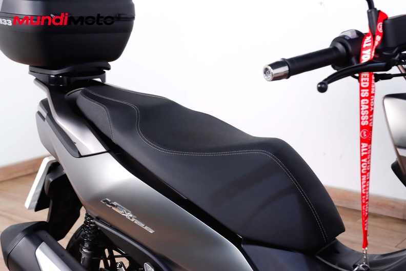 Motorbike image 13