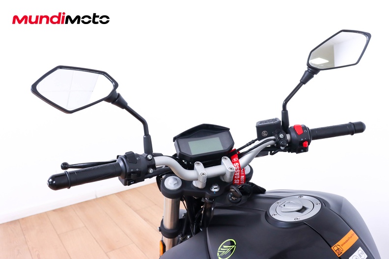Motorbike image 10