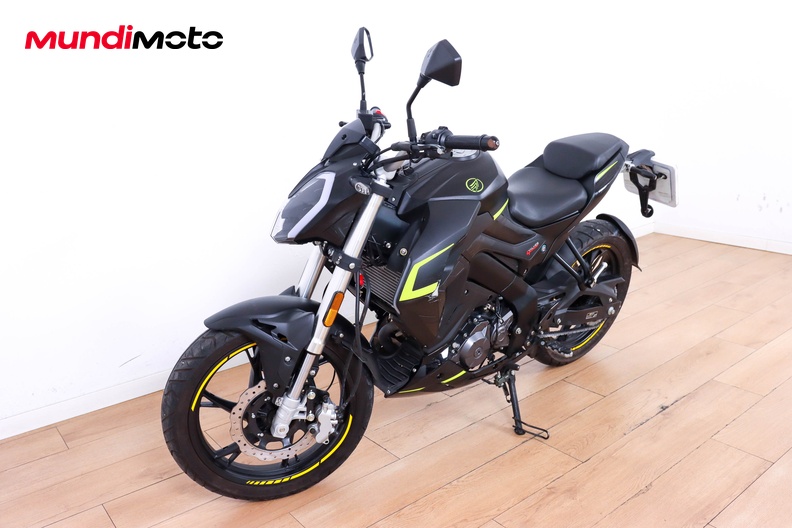 Motorbike image 7