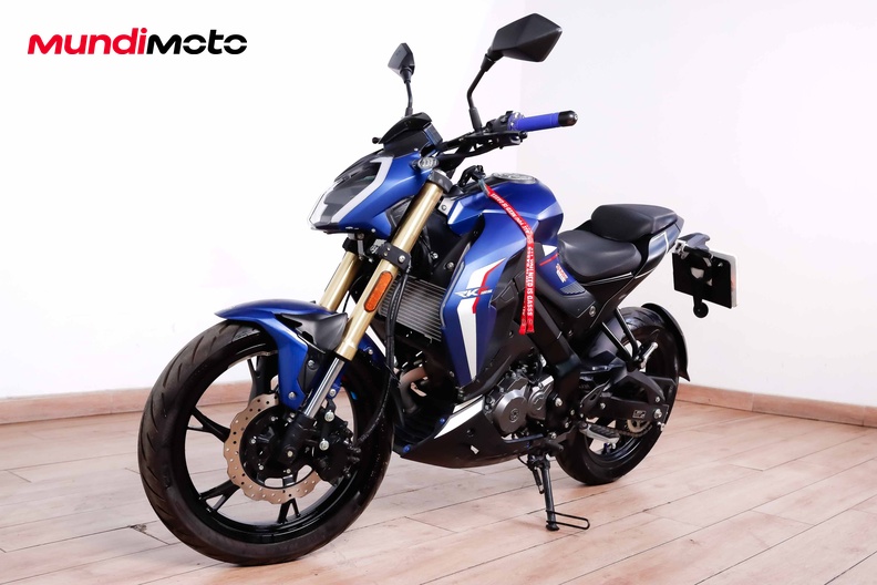 Motorbike image 7