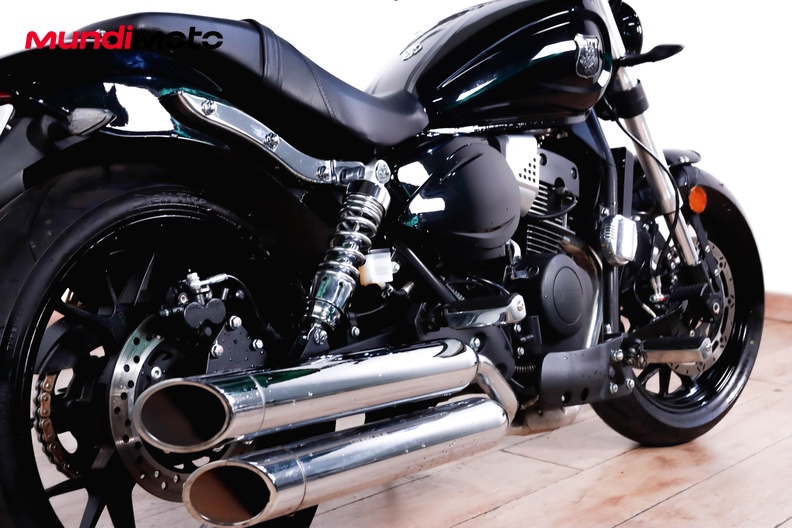 Motorbike image 3