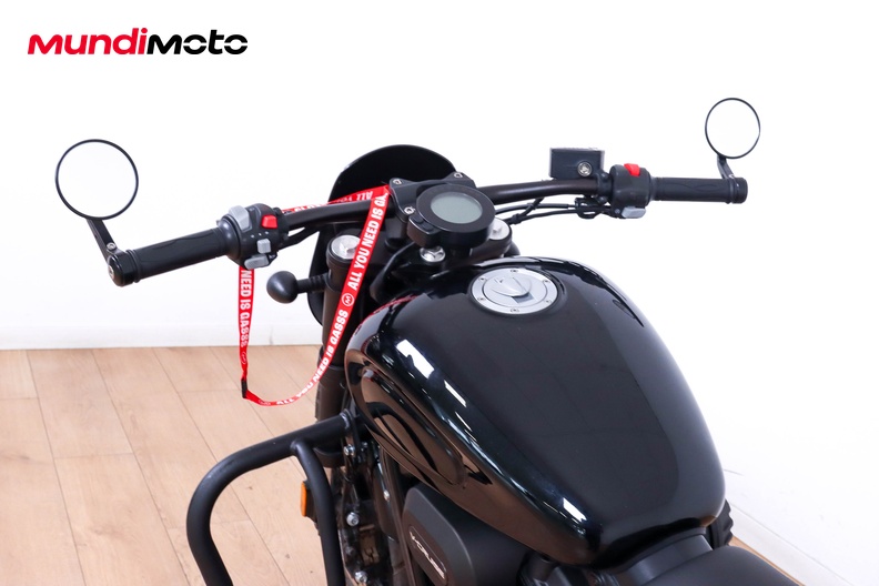 Motorbike image 10