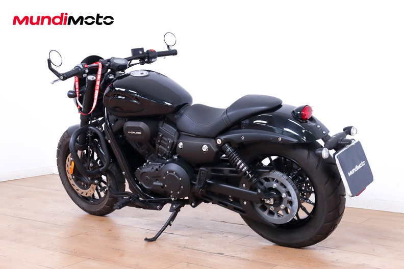Motorbike image 6