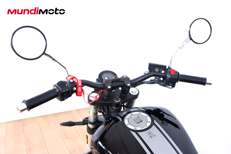 Motorbike image 10