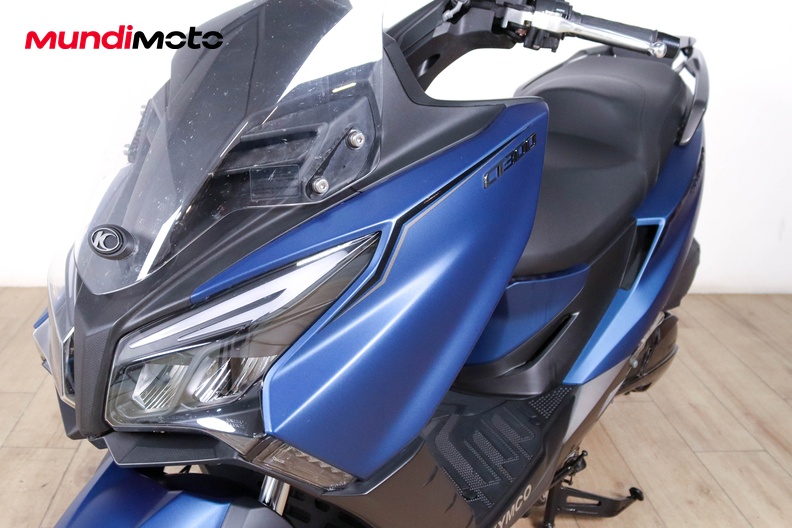 Motorbike image 8