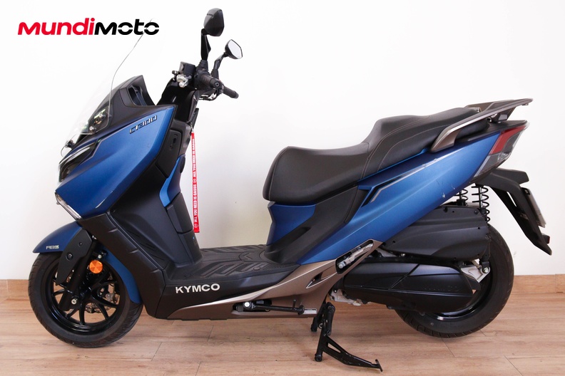 Motorbike image 5