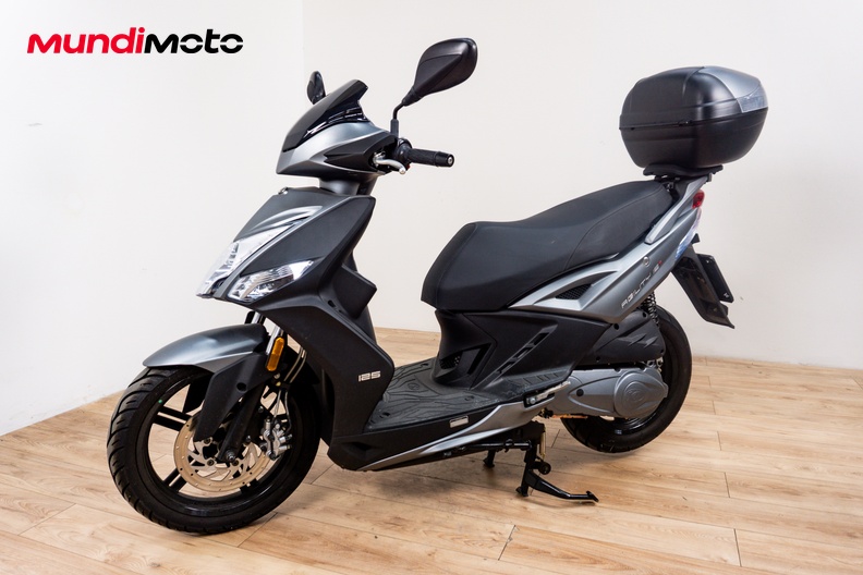 Motorbike image 6