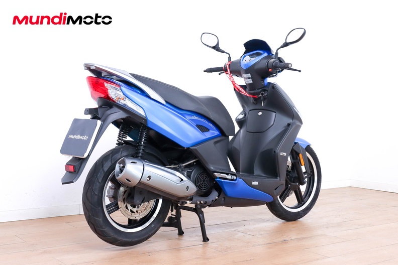 Motorbike image 2