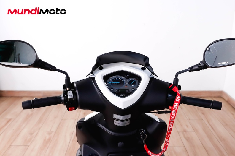 Motorbike image 10