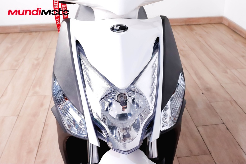 Motorbike image 4