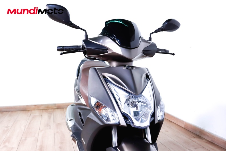 Motorbike image 4