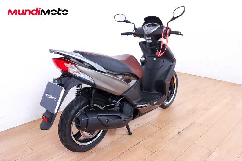 Motorbike image 2