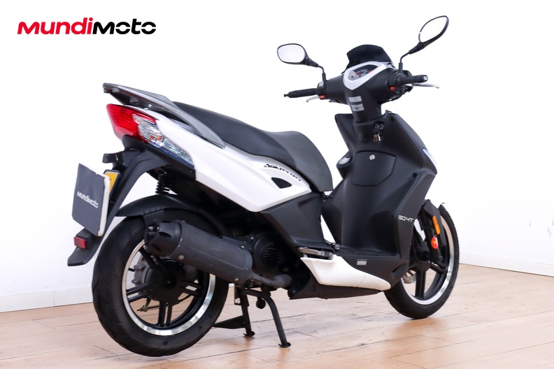 Motorbike image 2