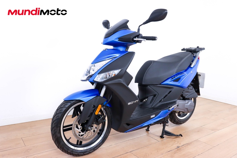 Motorbike image 7