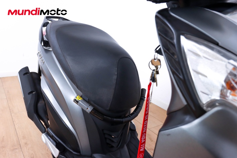 Motorbike image 12