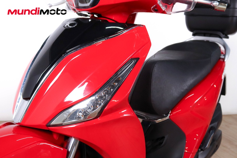 Motorbike image 8
