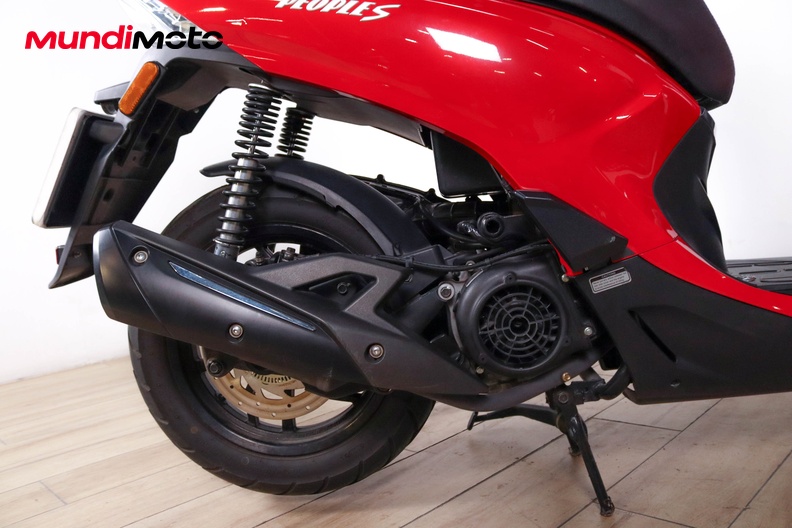Motorbike image 3