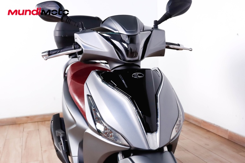 Motorbike image 4