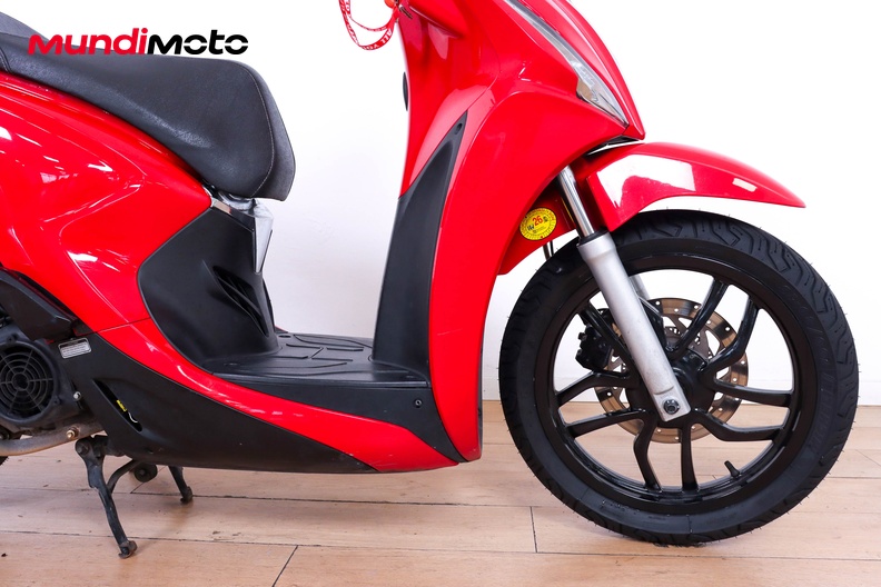 Motorbike image 12
