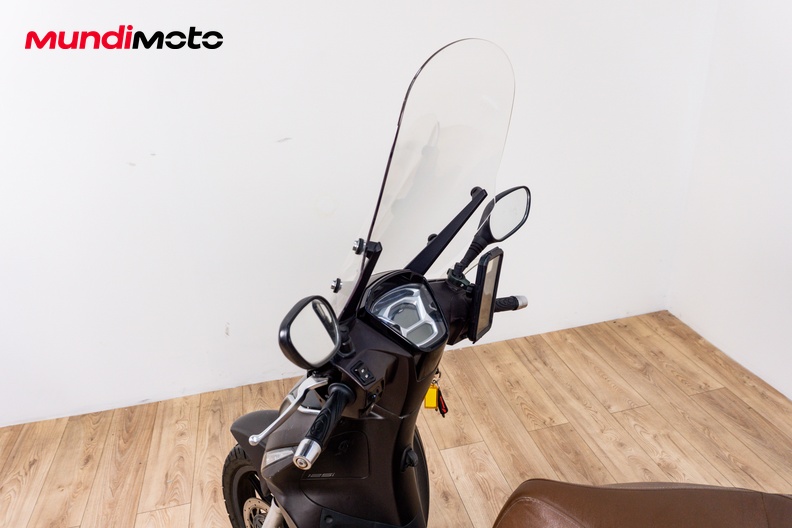 Motorbike image 10