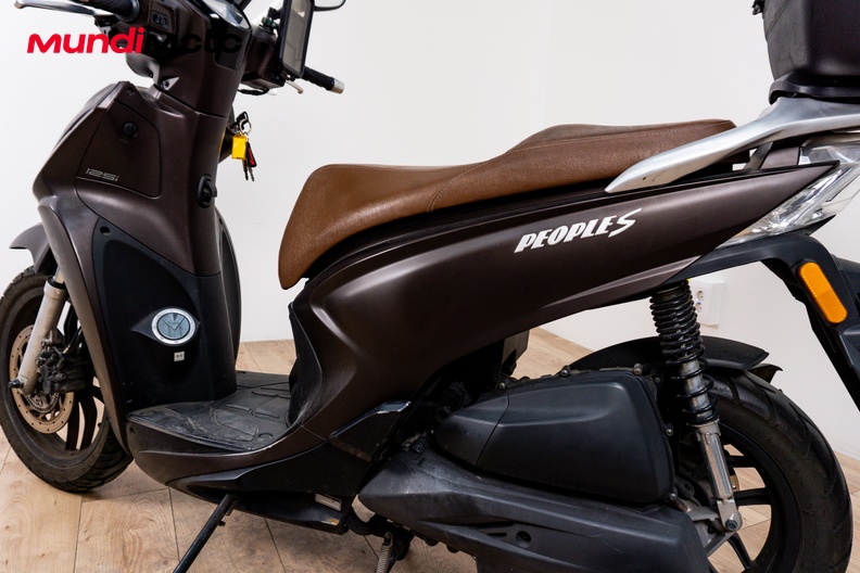 Motorbike image 8