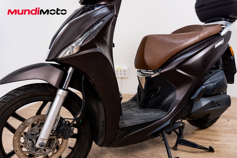 Motorbike image 9