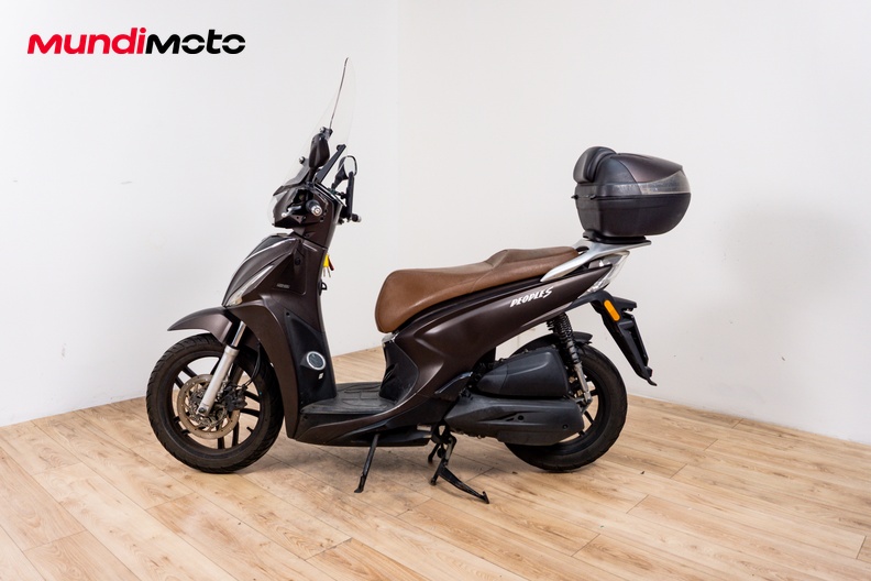 Motorbike image 5