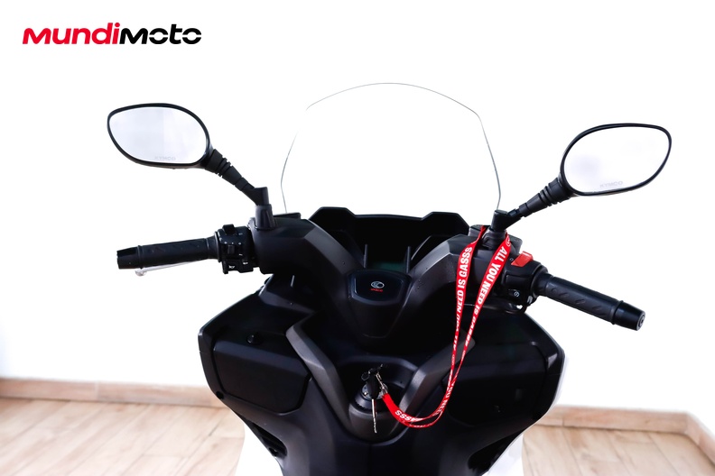 Motorbike image 10