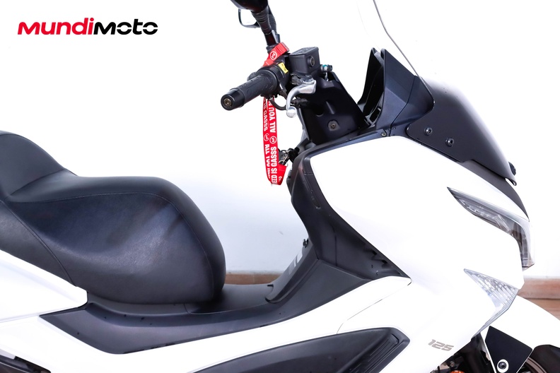 Motorbike image 13
