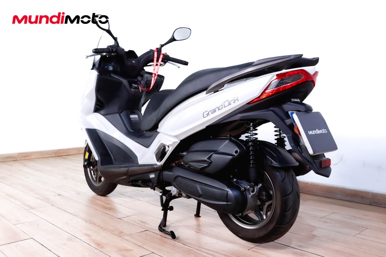 Motorbike image 6