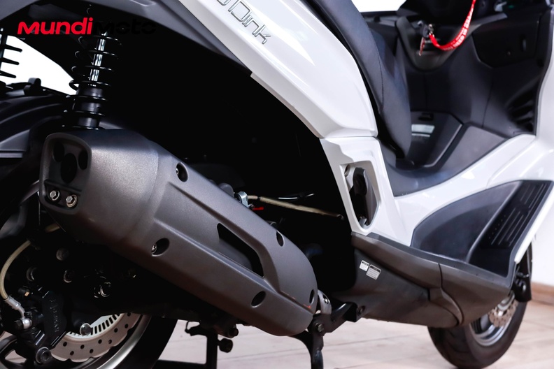 Motorbike image 3