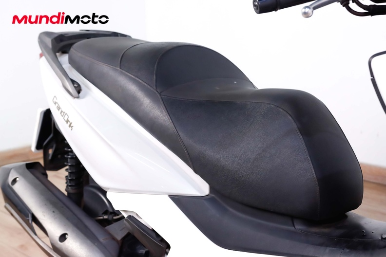 Motorbike image 13