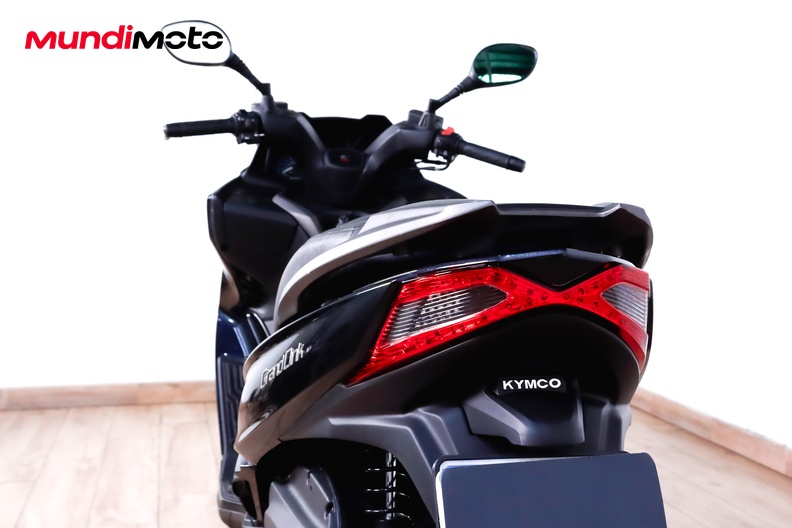 Motorbike image 9