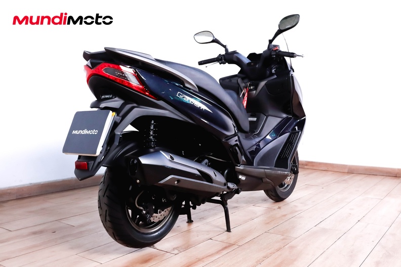 Motorbike image 2