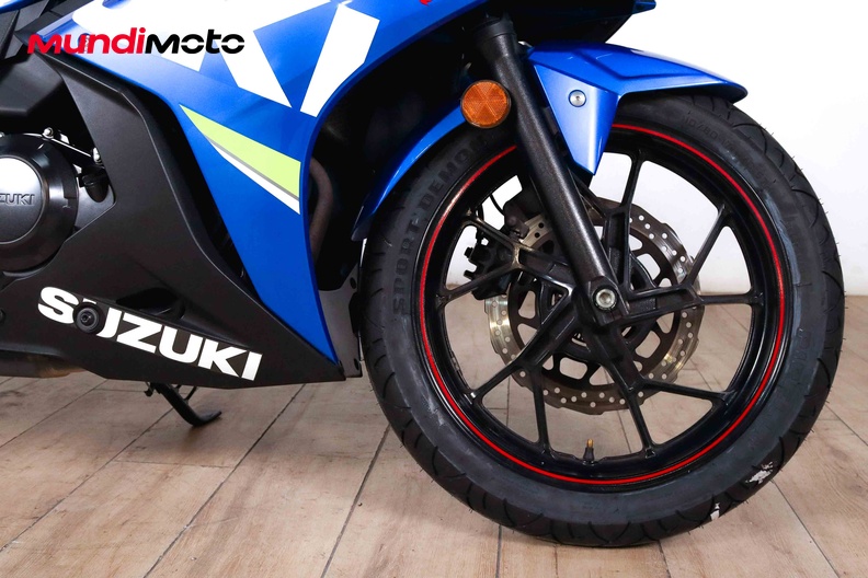 Motorbike image 12