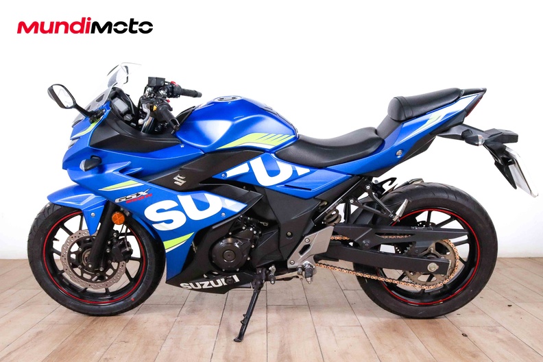 Motorbike image 5