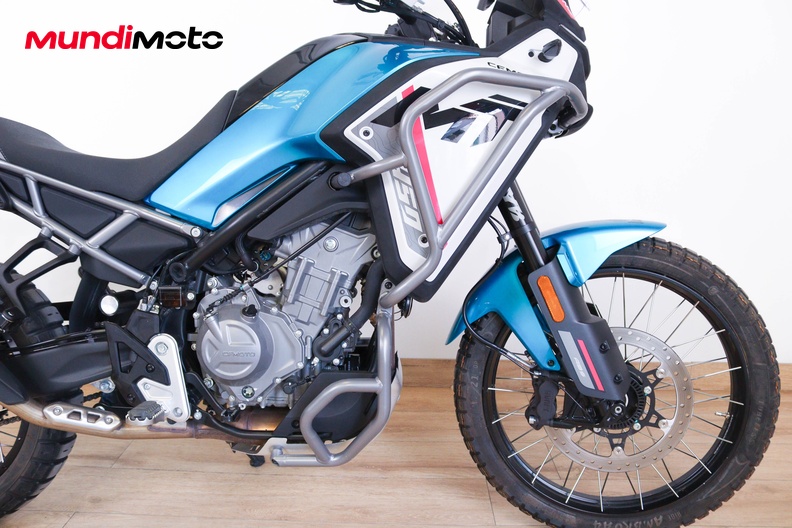 Motorbike image 12