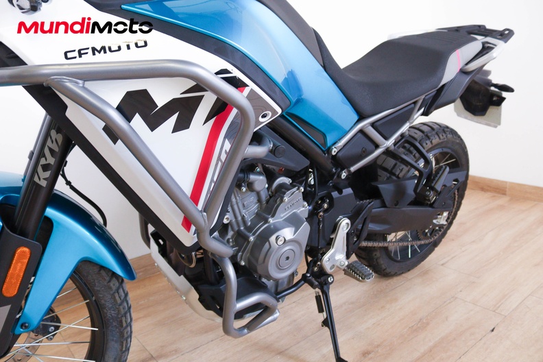 Motorbike image 8