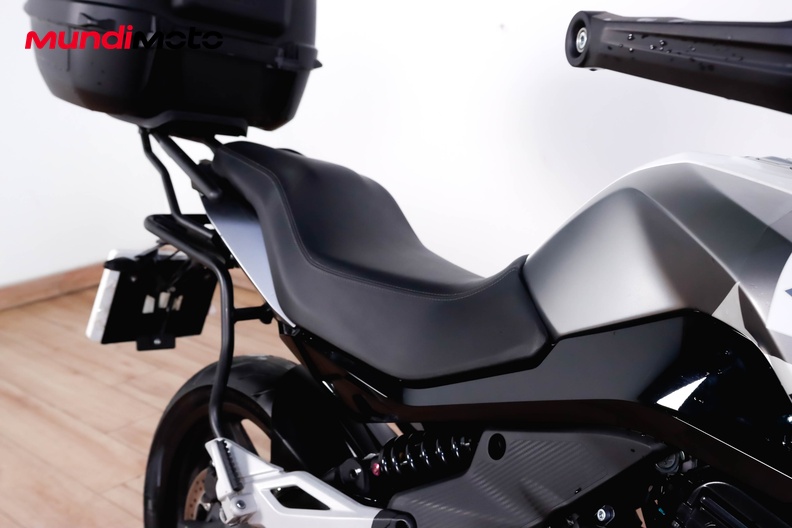Motorbike image 13