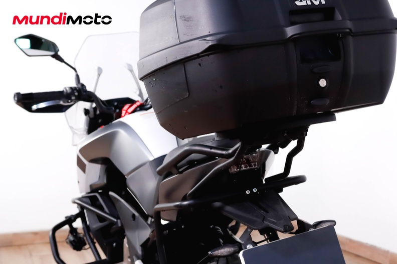 Motorbike image 9