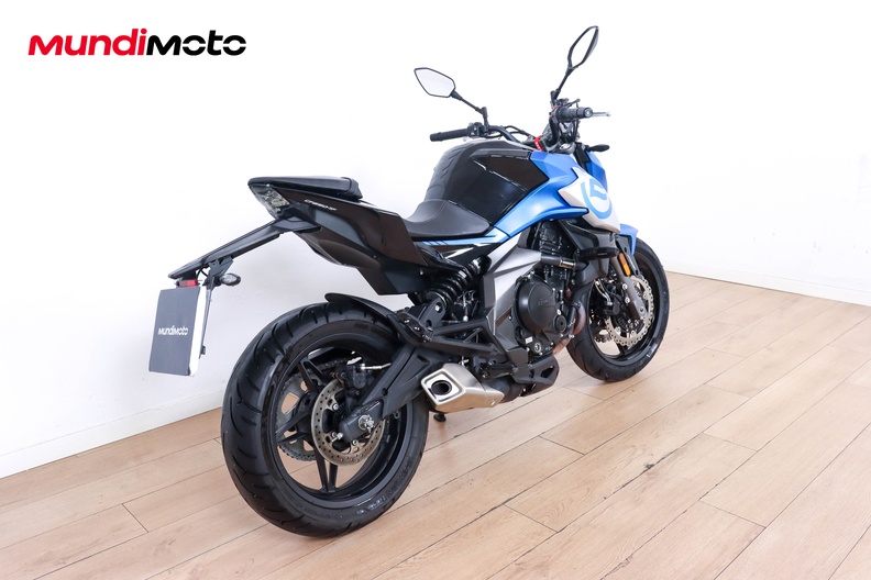 Motorbike image 2