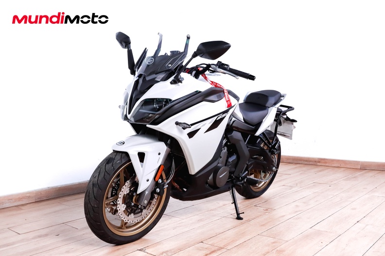 Motorbike image 7