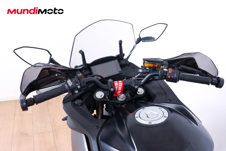 Motorbike image 10