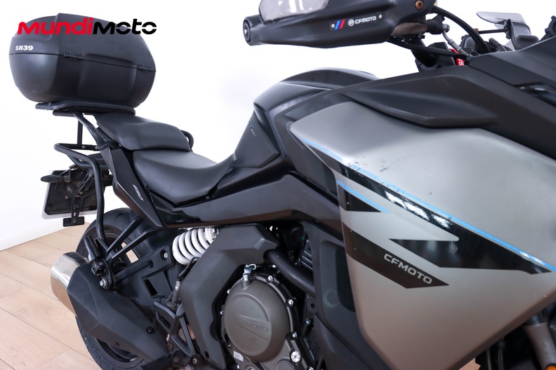 Motorbike image 13