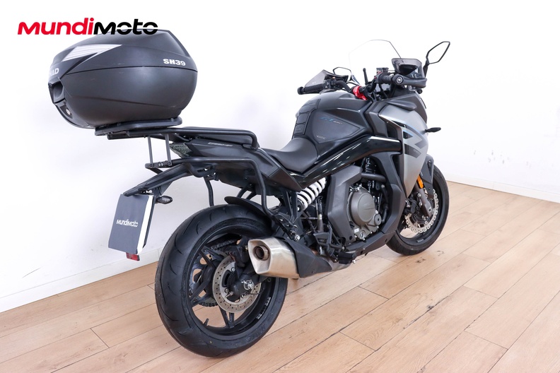 Motorbike image 2