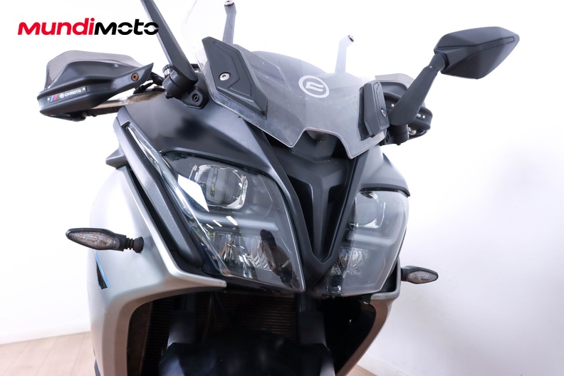 Motorbike image 4
