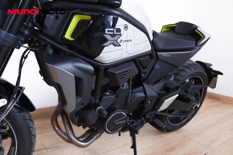 Motorbike image 8