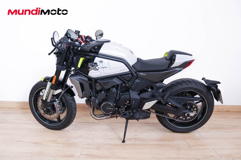Motorbike image 5