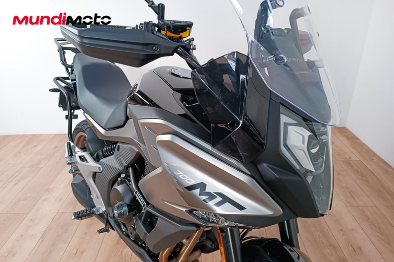 Motorbike image 4