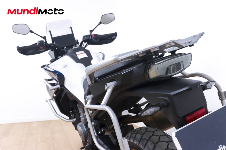Motorbike image 9